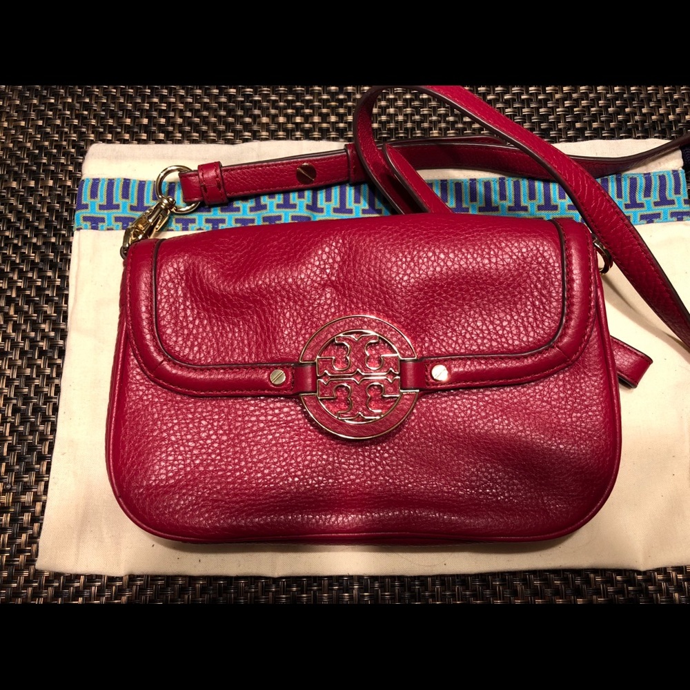 Tory Burch Amanda red crossbody purse - Picture 1 of 4